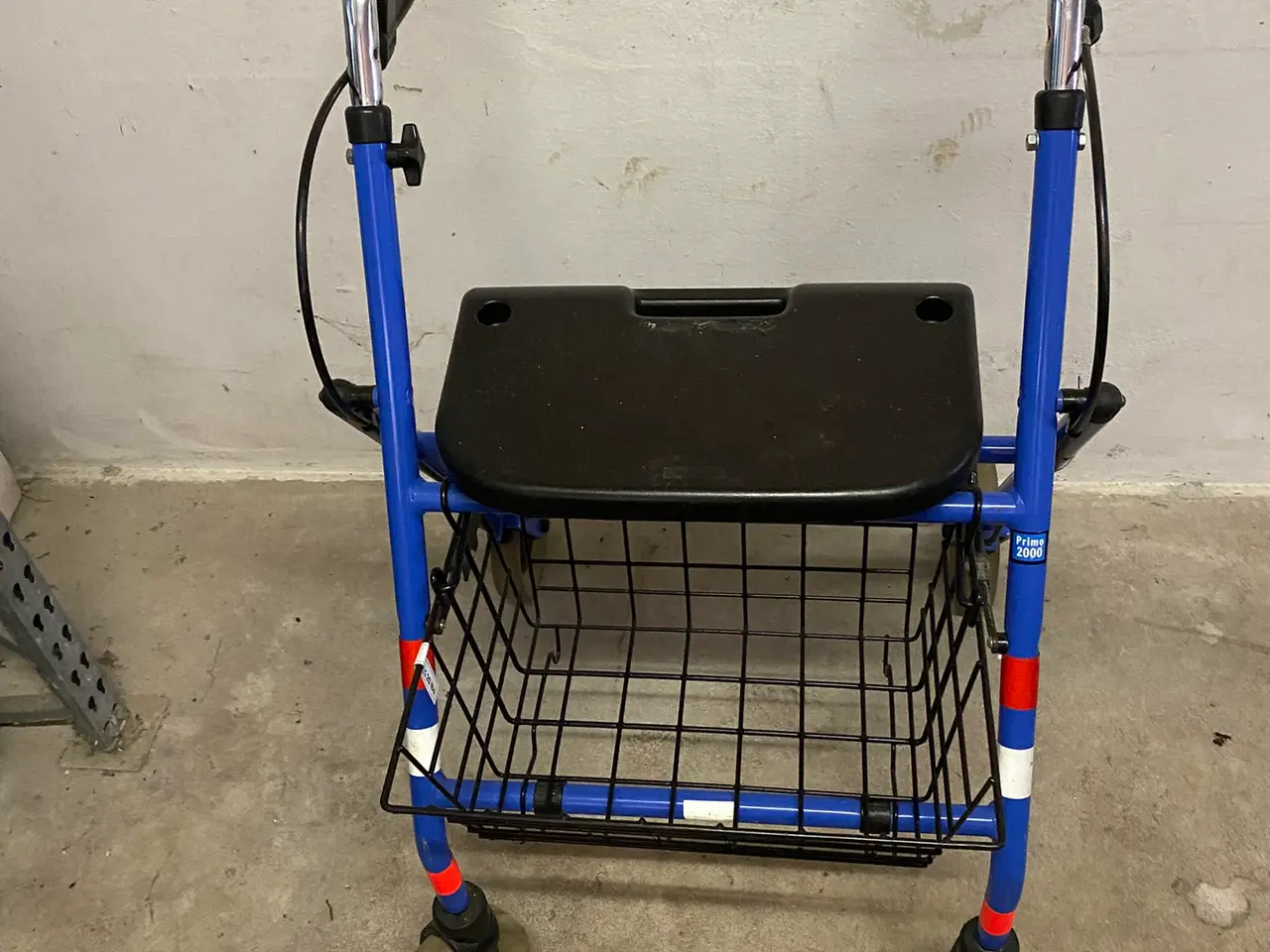 Billede 4 - FORSKELLIGE ROLATORER I BRUGBAR STAND