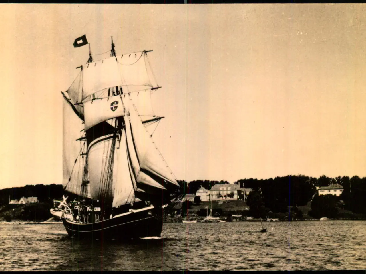 Billede 1 - Skoleskibet - Lilla Dan - J. Lauritzen - u/n - Ubrugt