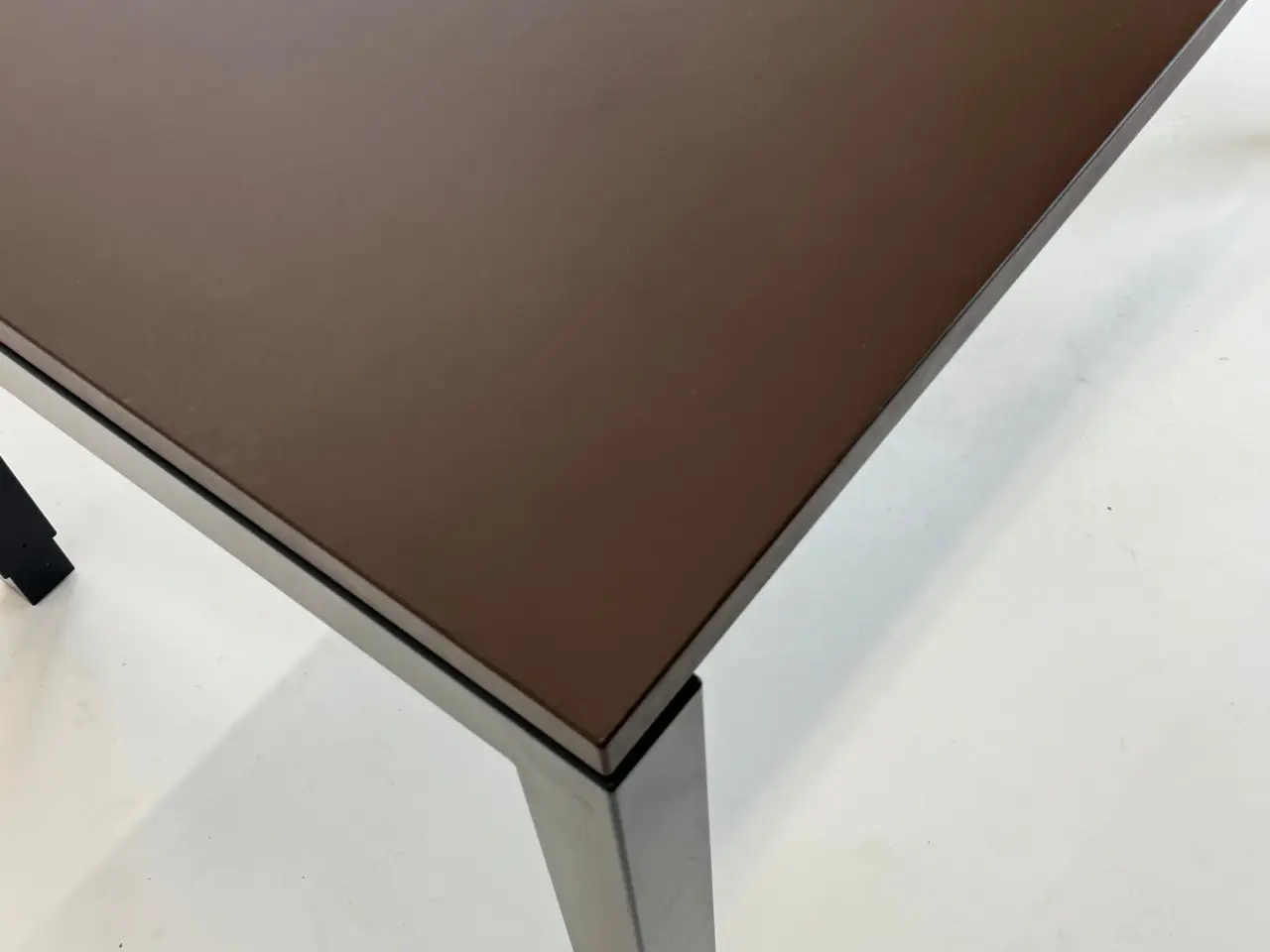 Billede 7 - Paustian PO 40 Hæve/sænkebord – Brun 125x80x71 cm