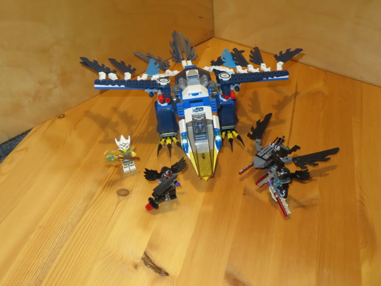 Billede 1 - Lego Chima, LEGO nr 70003, Eris' Eagle Interceptor