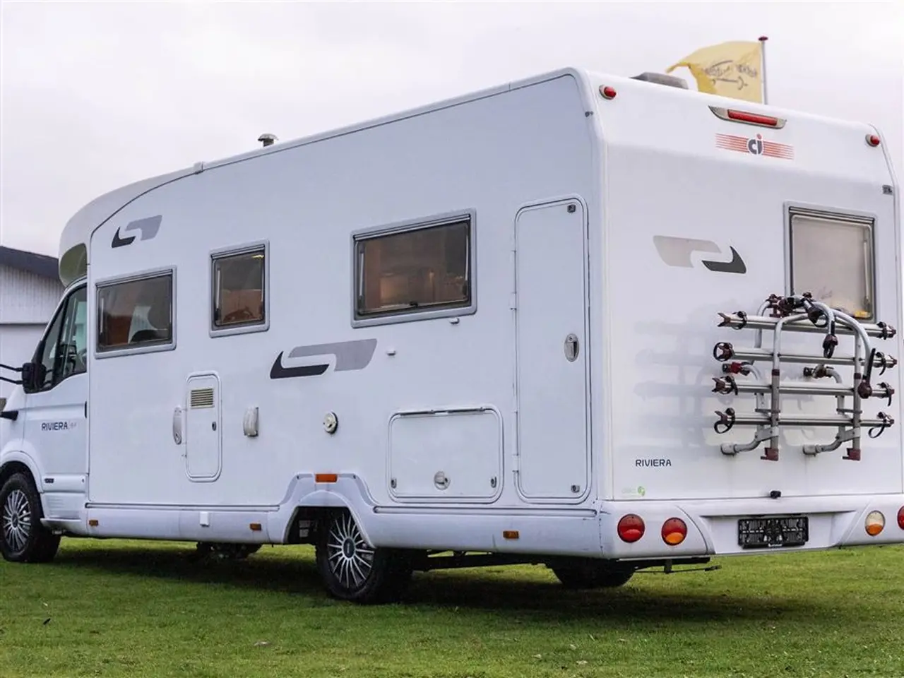 Billede 32 - 2010 - CI Riviera 95 P Godt udstyret autocamper sælges til CVR