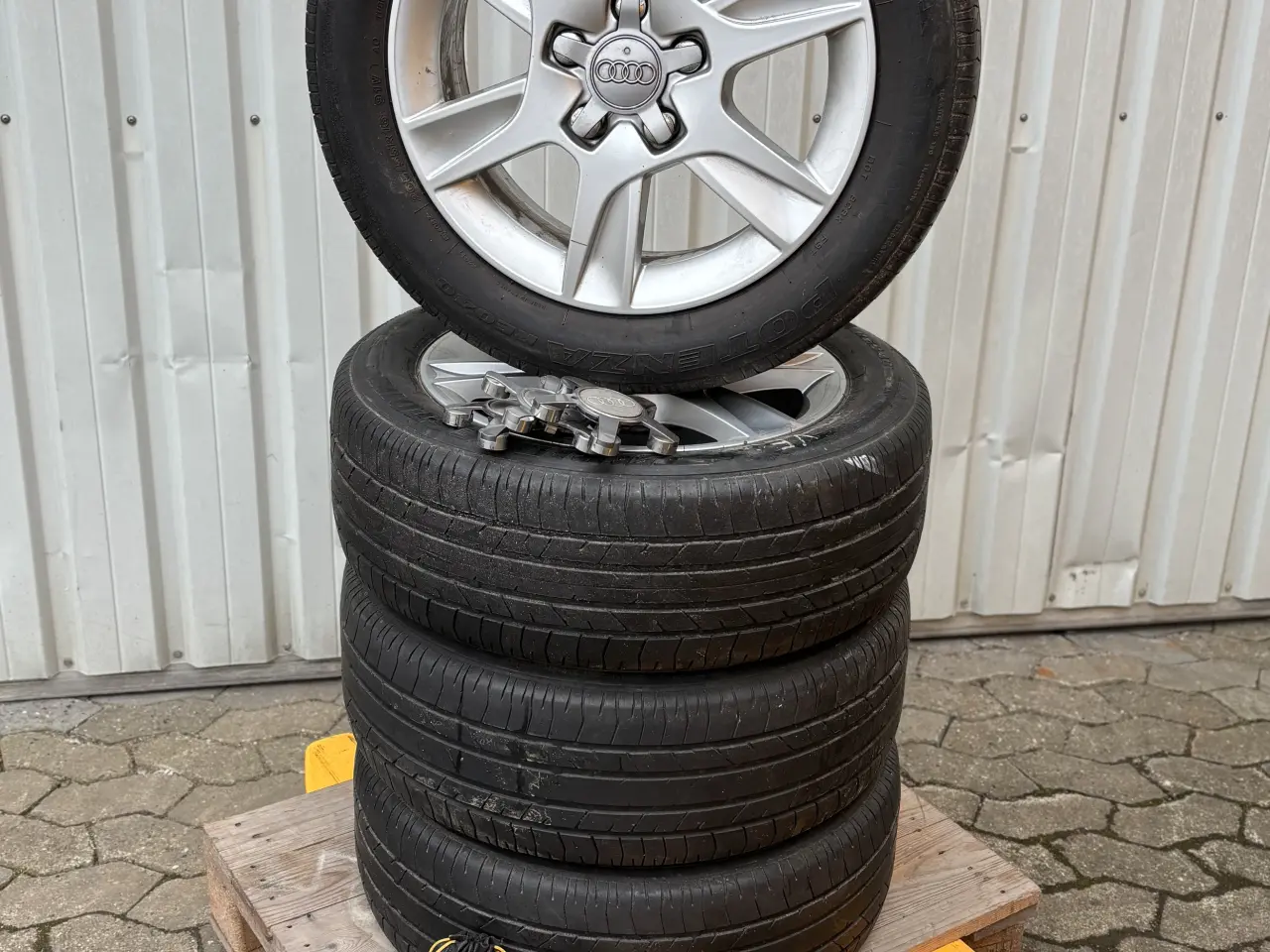 Billede 13 - 16” Audi alufælge ET50 - Fra en Audi A4