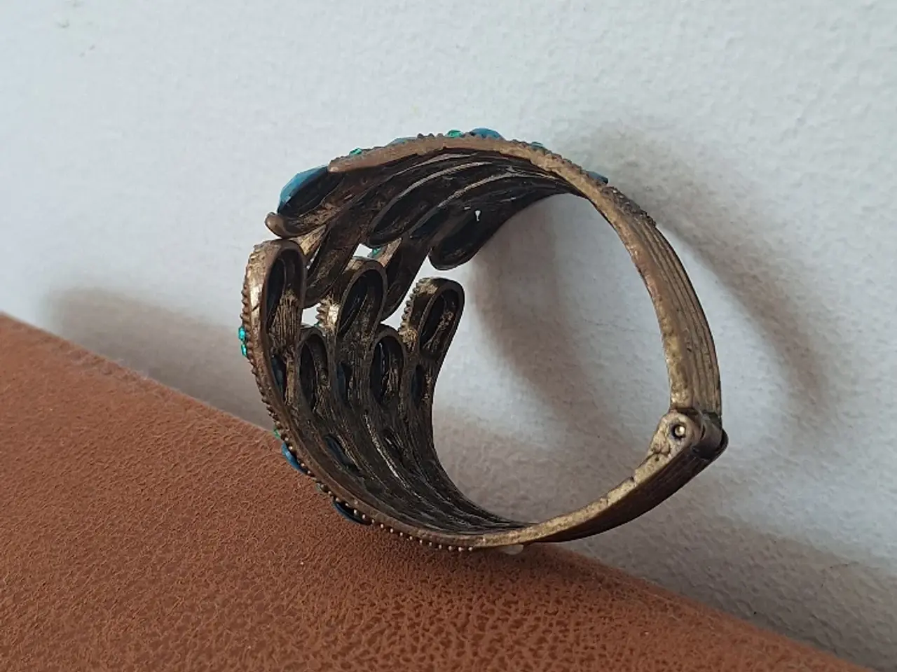 Billede 3 - Stort smukt armbånd
