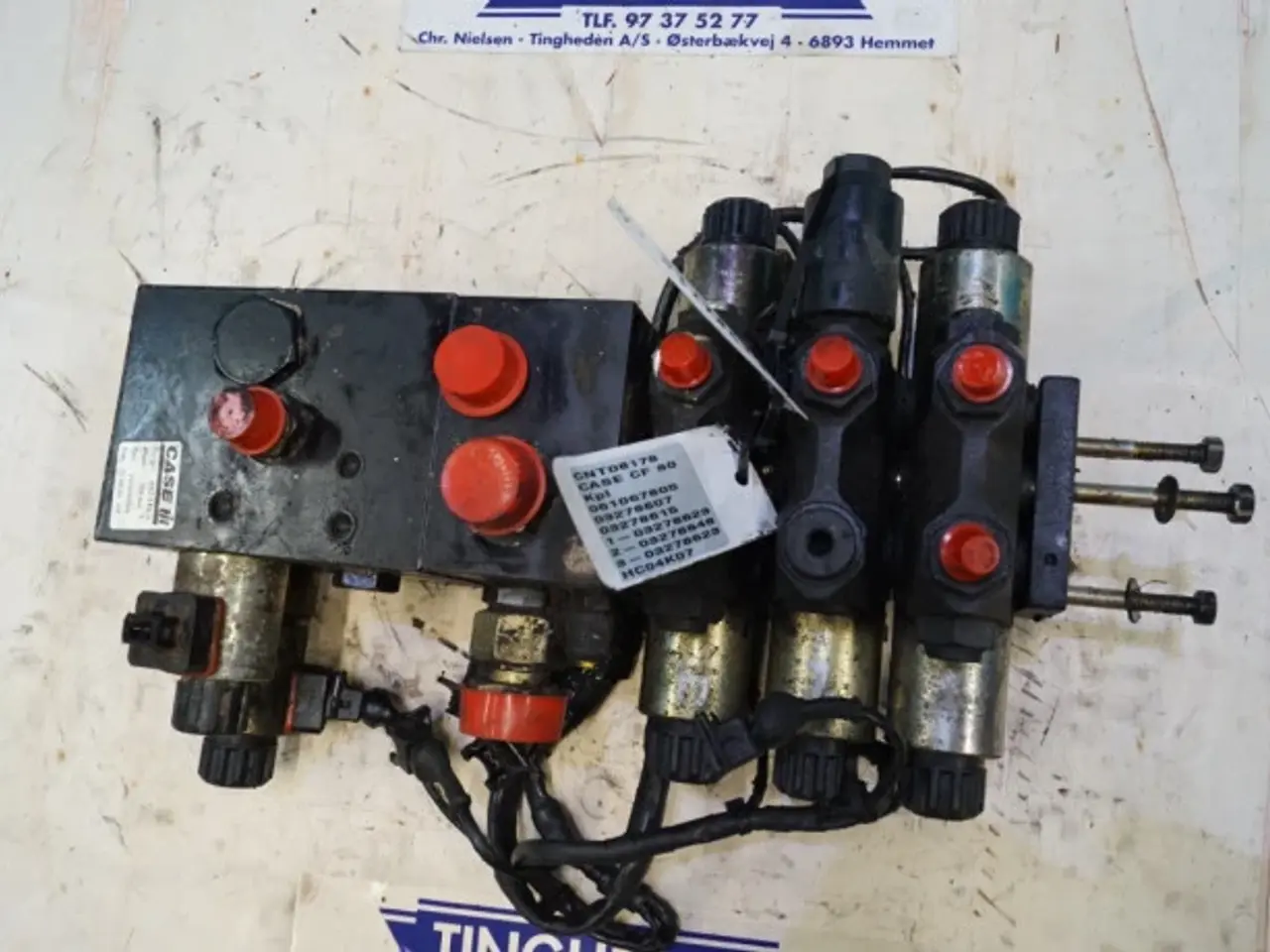 Billede 9 - Case CF80 Hovedventil 061067805