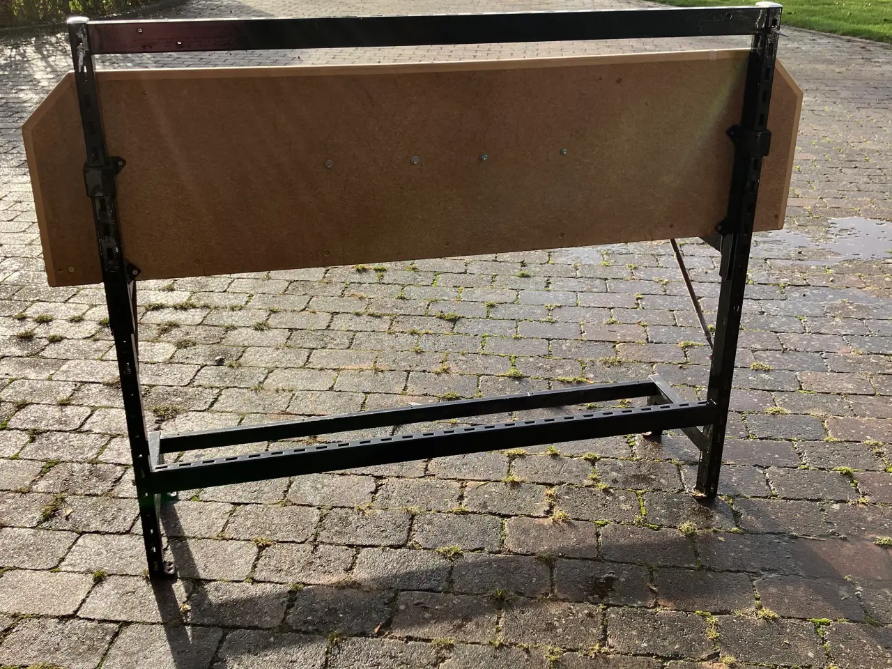 Billede 3 - Arbejdsbord til børn