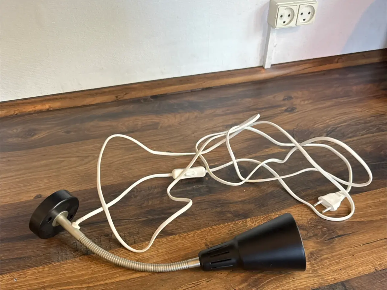 Billede 1 - Væglampe fra Ikea