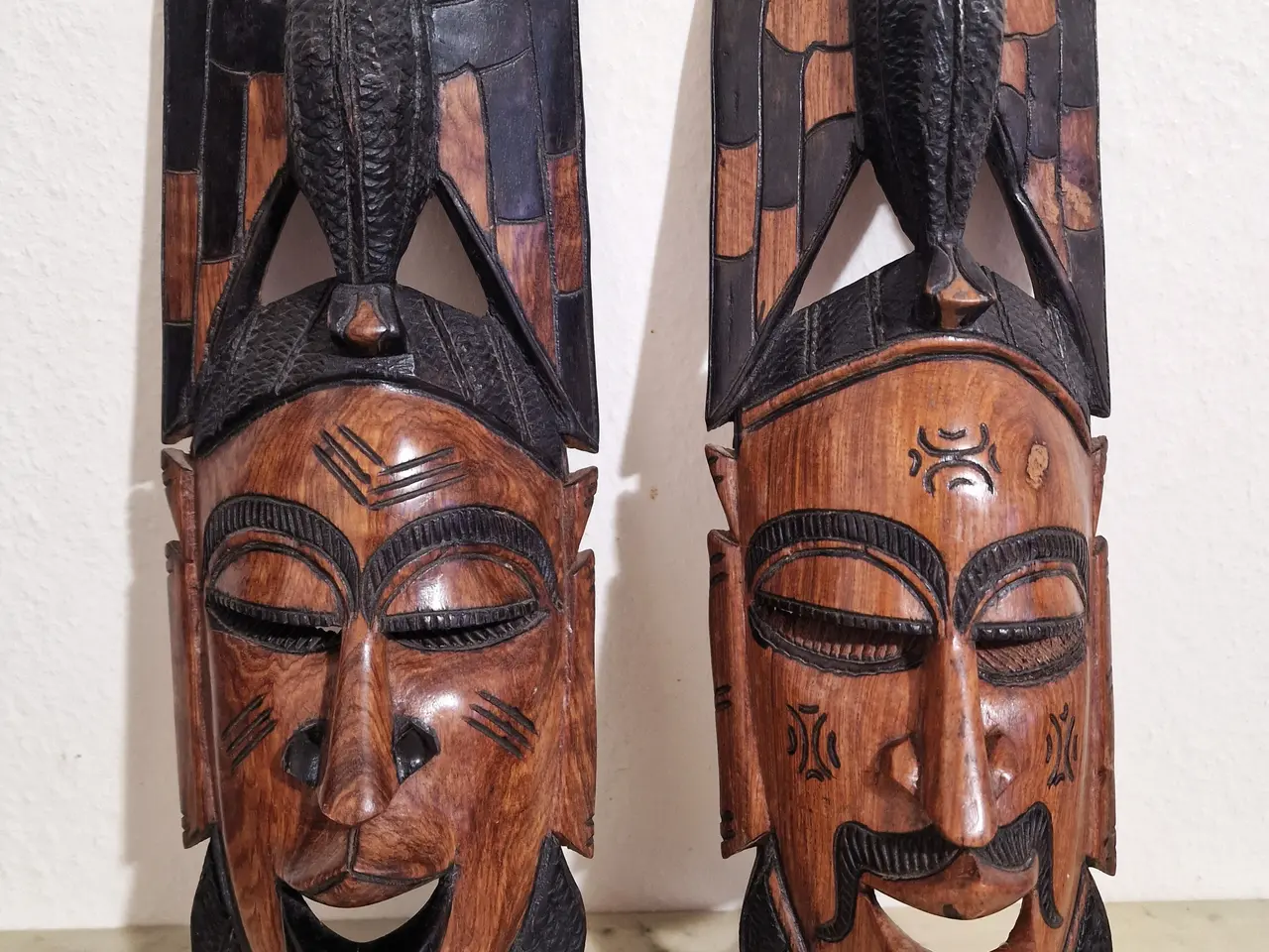 Billede 1 - Et par flotte afrikanske træmasker.