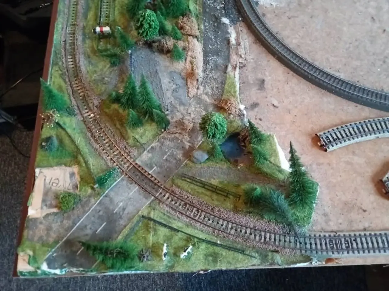 Billede 14 - Marklin Tog m. landskab.
