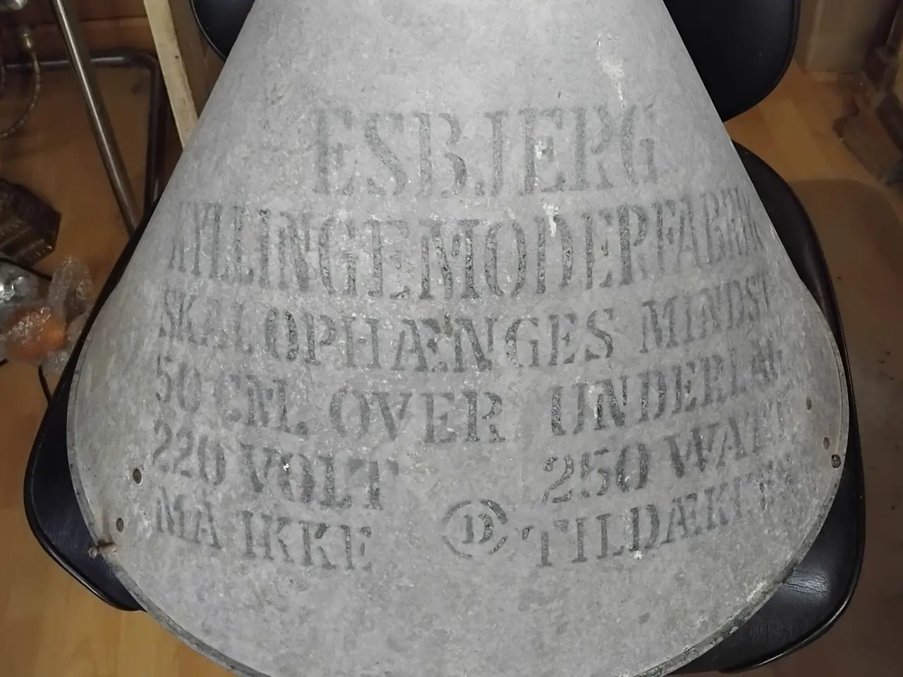 Billede 1 - Flot Retro Industriel Lampe