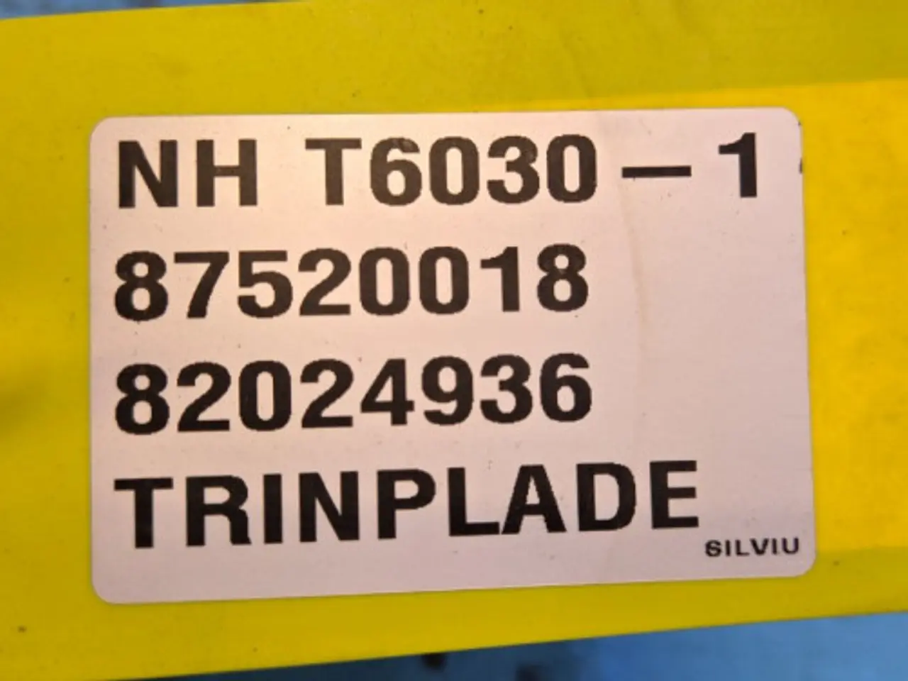 Billede 13 - New Holland T6030 Trinplade 87520018