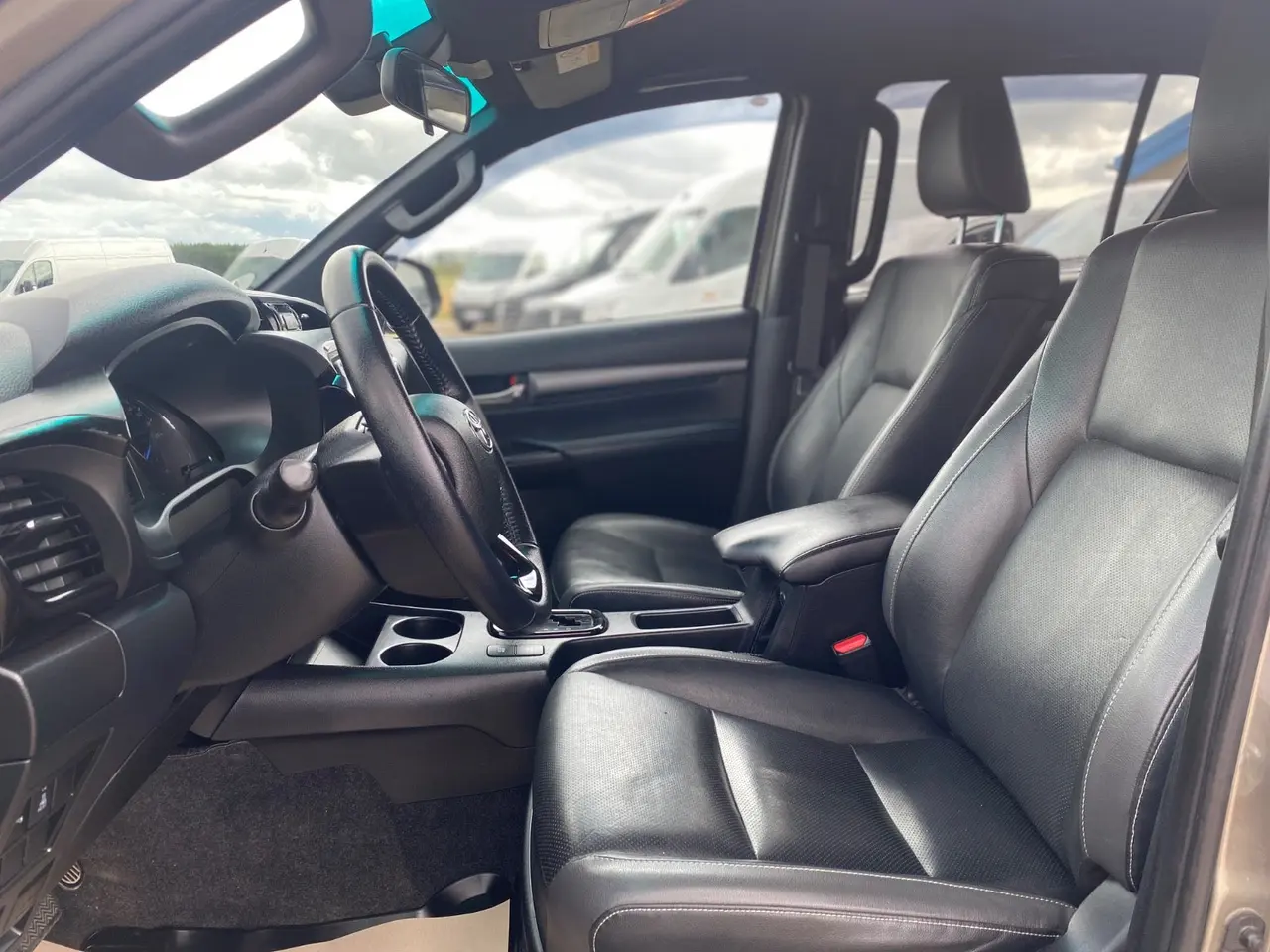 Billede 11 - Toyota HiLux 2,8 D T4 Invincible Db.Kab aut.