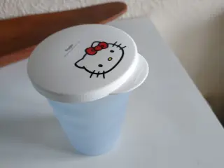 Tupperware hello Kitty glas