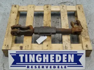 Case MXU 135 R.H. Liftspindel 47130650