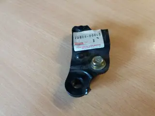 Holder for sikkerhedssele Toyota Corona