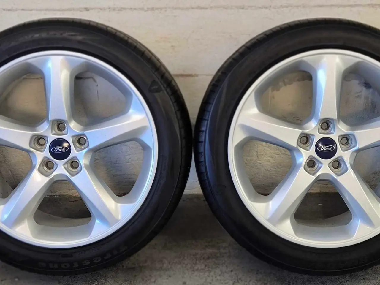 Billede 9 - FORD 18" ORIGINAL ALUFÆLGE MED SOMMERDÆK