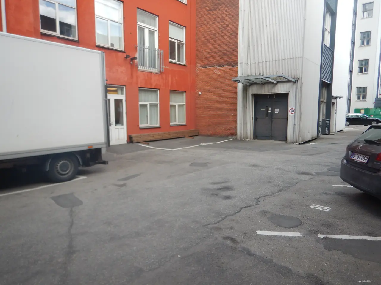 Billede 11 - Lagerrum med mange muligheder