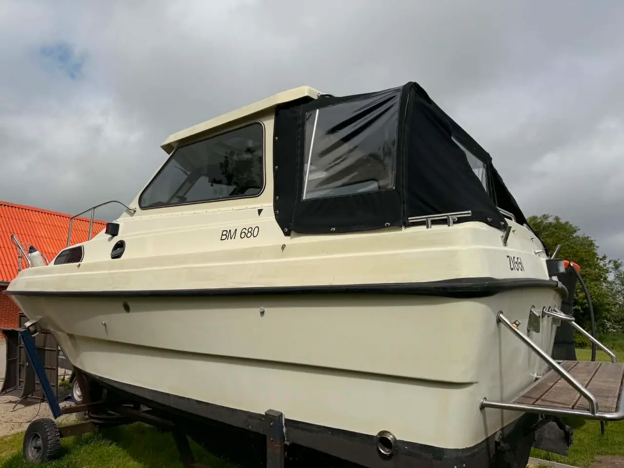 Billede 10 - Velholdt BM 680 Cabincruiser (1991) – Yanmar diese