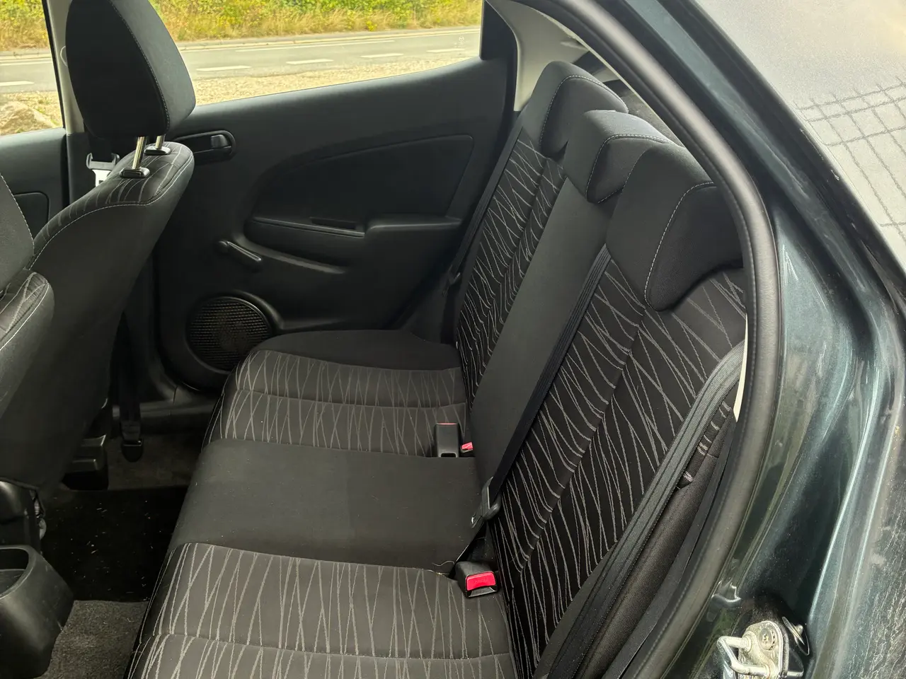 Billede 6 - Mazda 1,3 5 dørs