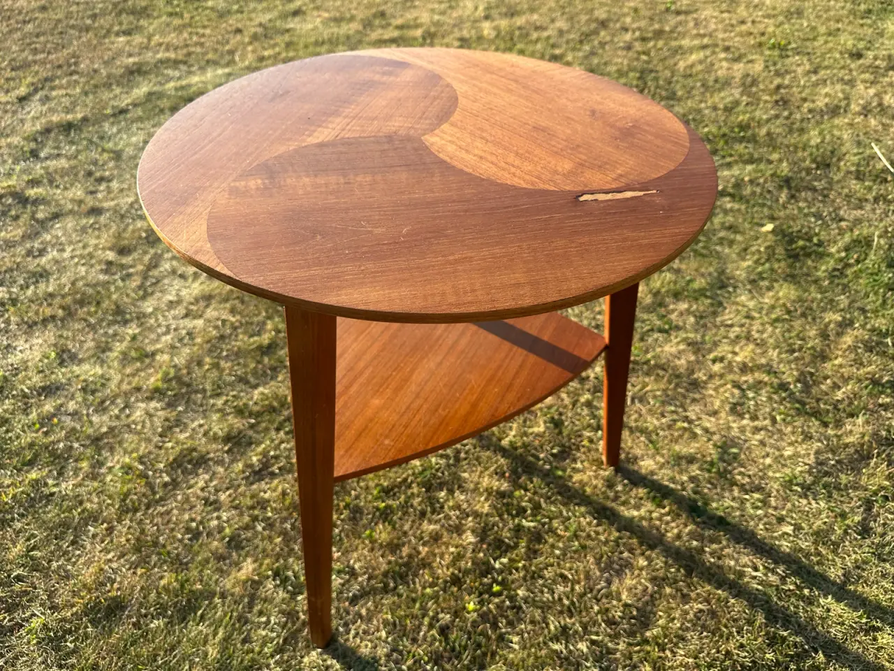 Billede 1 - Lille sidebord / sofabord i teak