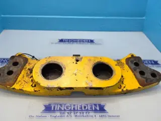 New Holland LB115B Fastspændingsplade 85803617