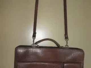 Computertaske i skind