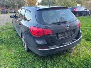 Opel Astra 1,6 CDTi 136 Enjoy