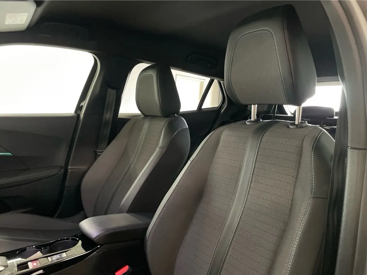 Billede 16 - Peugeot 2008 1,2 PureTech 130 Allure Pack EAT8