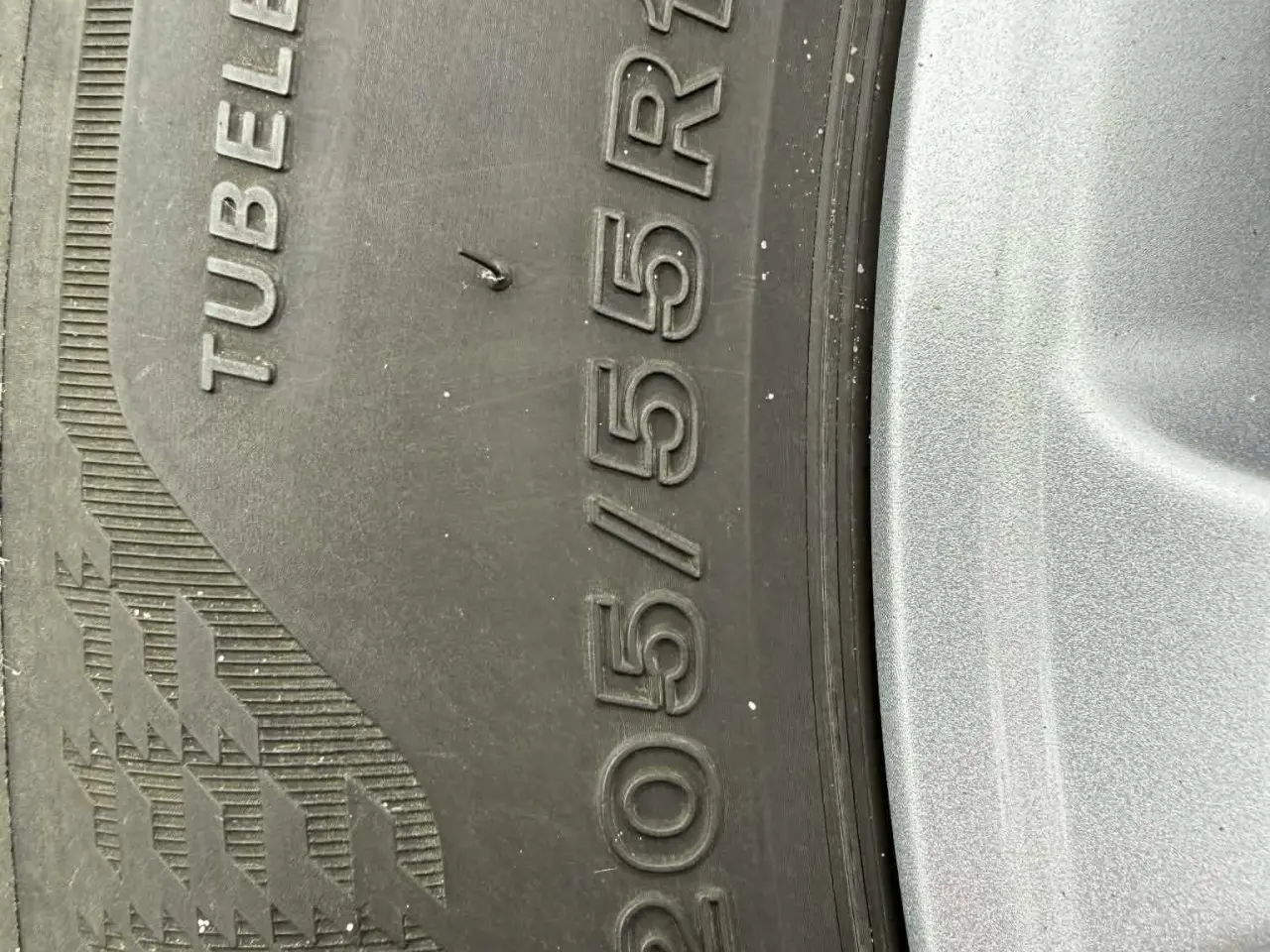 Billede 4 - Orginale Mercedes 17" Fælge med sommerdæk