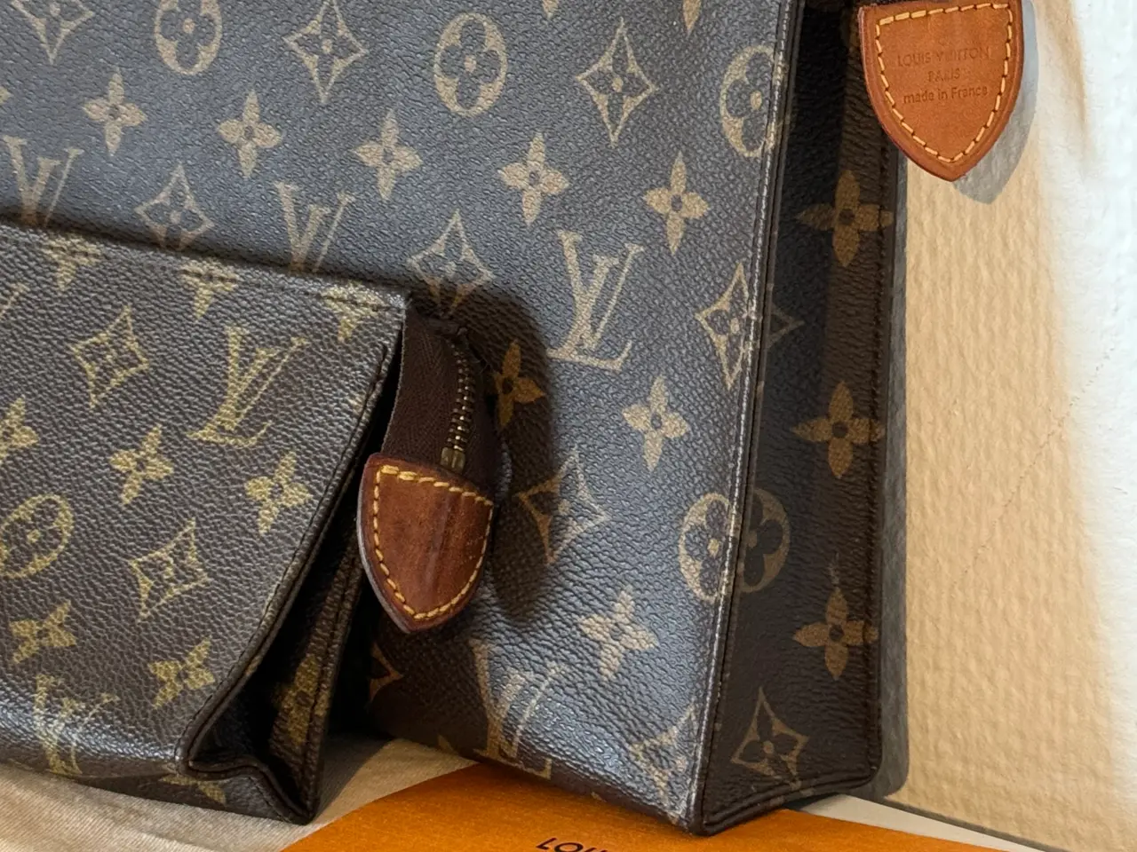 Billede 4 - r Louis Vuitton Toiletry pouch 26 & toilettaske.