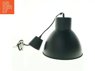 Sort IKEA pendellampe (str. 28 x 25 cm)
