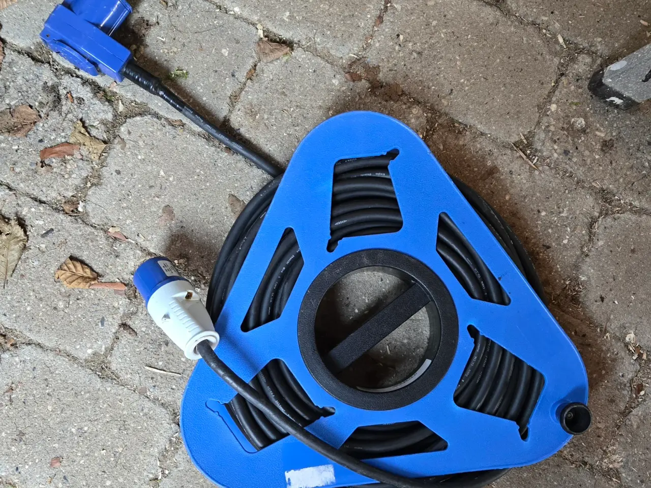 Billede 1 - Godkendt Campingkabel med opruller