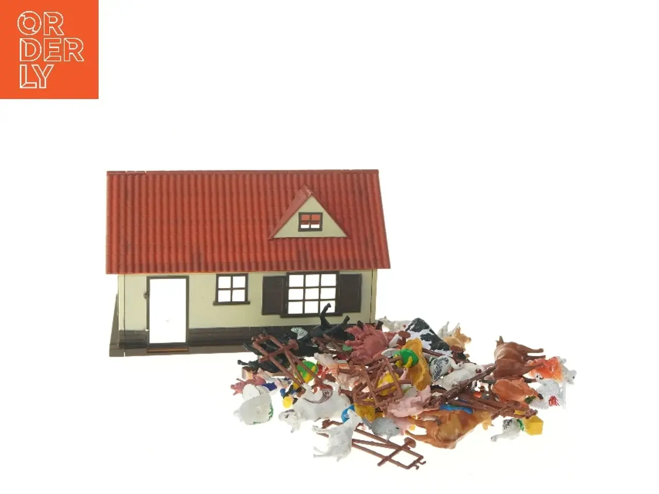 Billede 1 - Legehus med figurer (str. 24x14x15 cm)