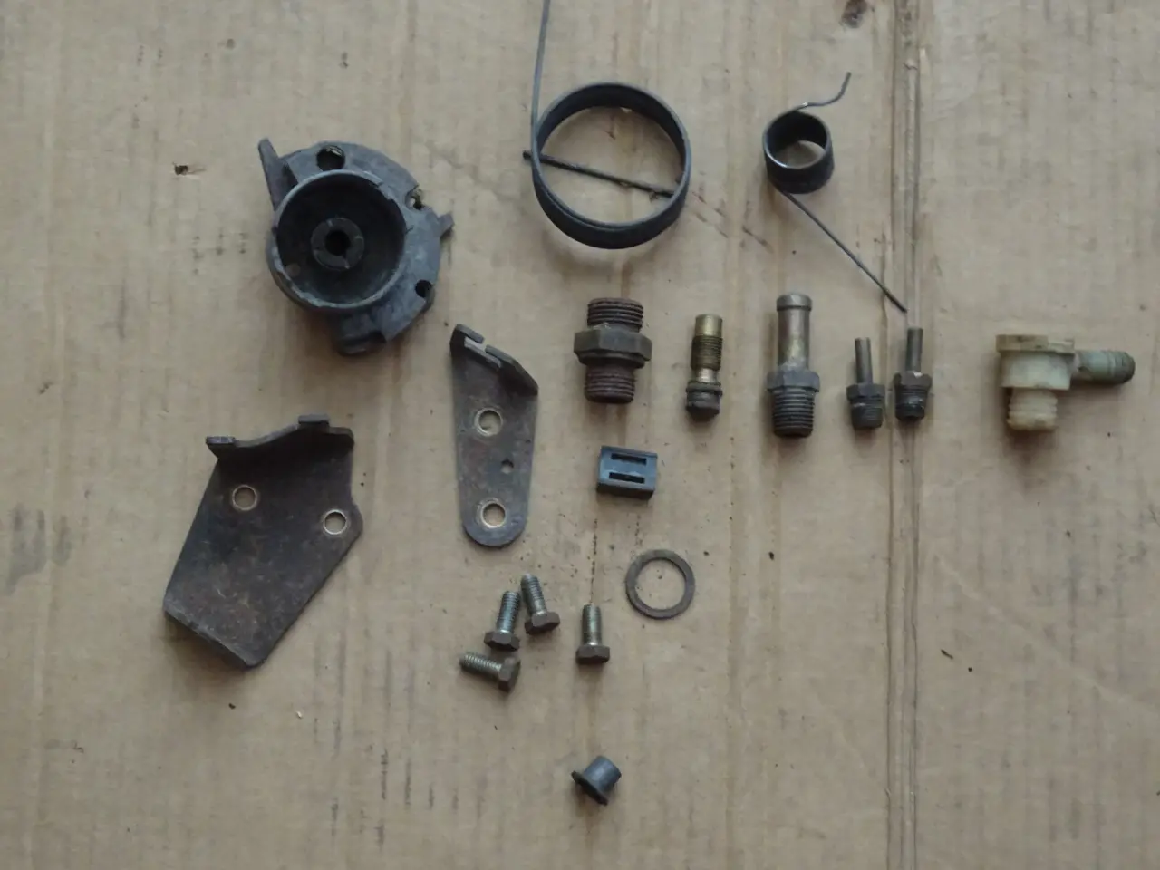 Billede 4 - Volvo 240, 740 Stromberg 175CD,karburator dele m.m