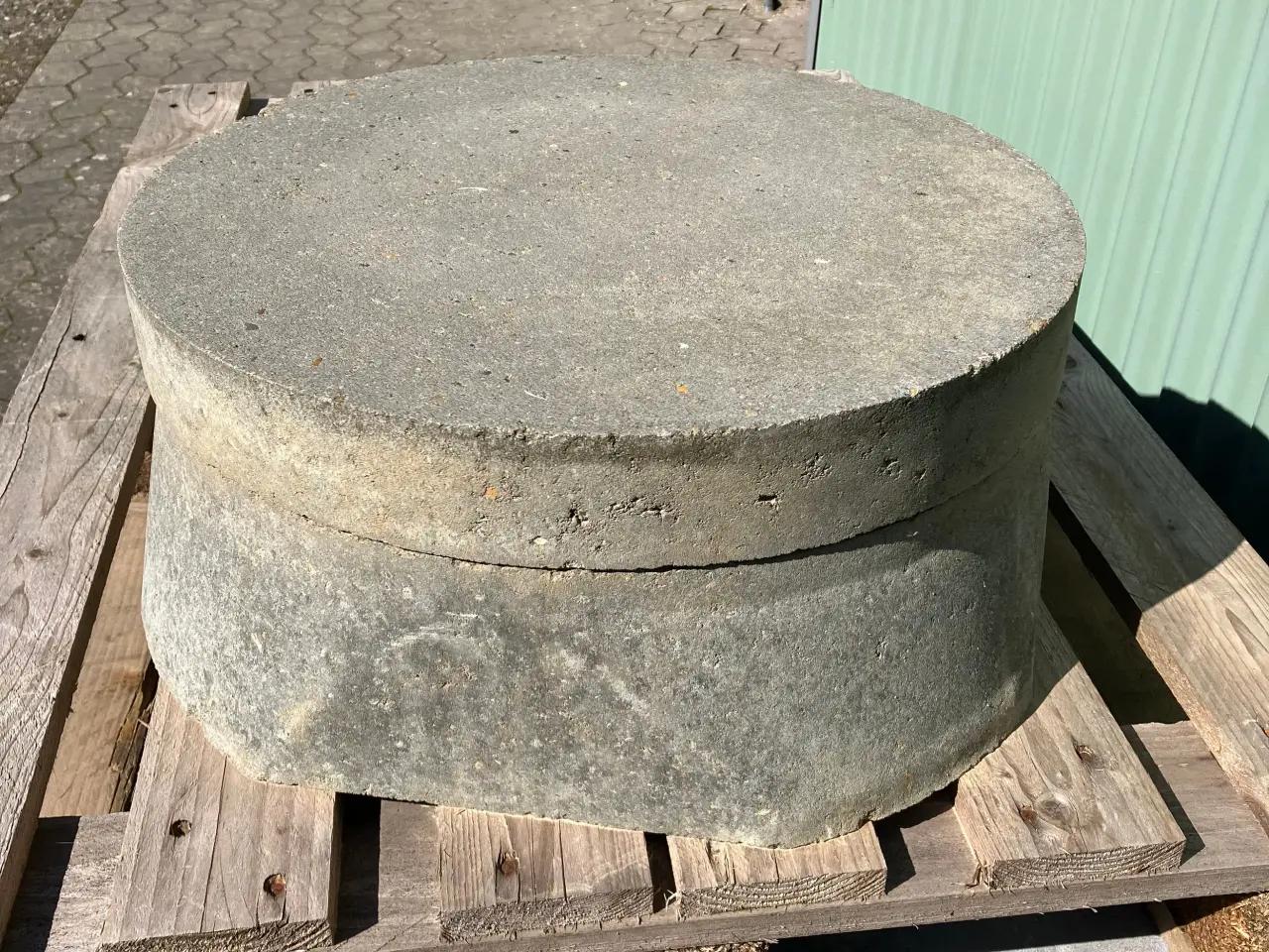 Billede 1 - Kegle m dæksel til ø315