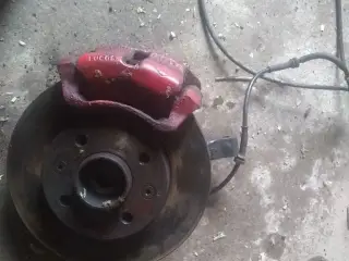 ABS sensor +bremseklodser og en masse dele