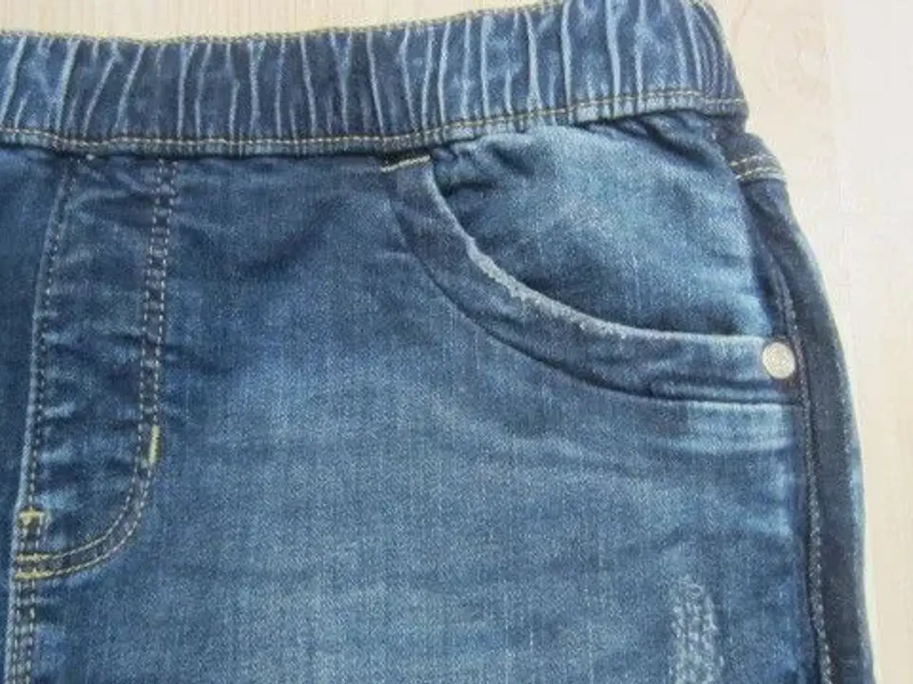 Billede 3 - Str. 158/164, elastisk cowboynederdel