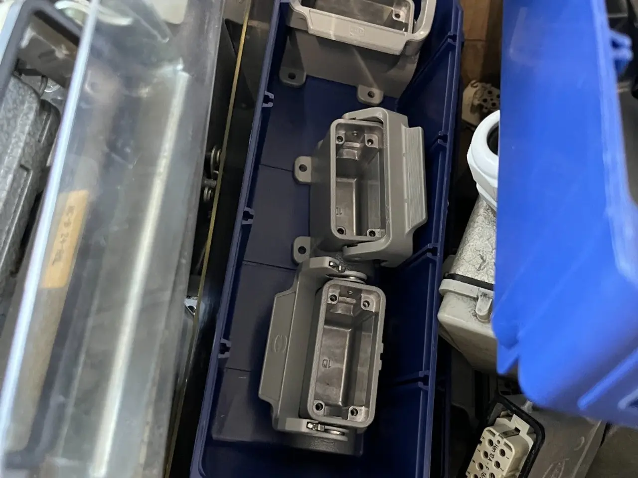 Billede 9 - Harting Heavy Duty stik Housings & Inserts blandet
