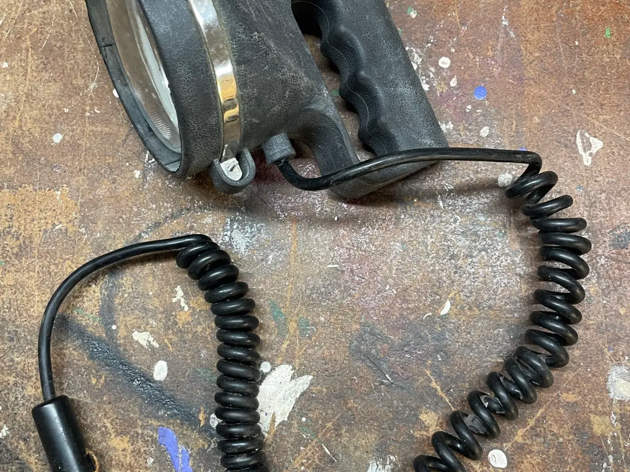 Billede 1 - Håndholdt arbejdslygte/søgelygte med spiral-kabel