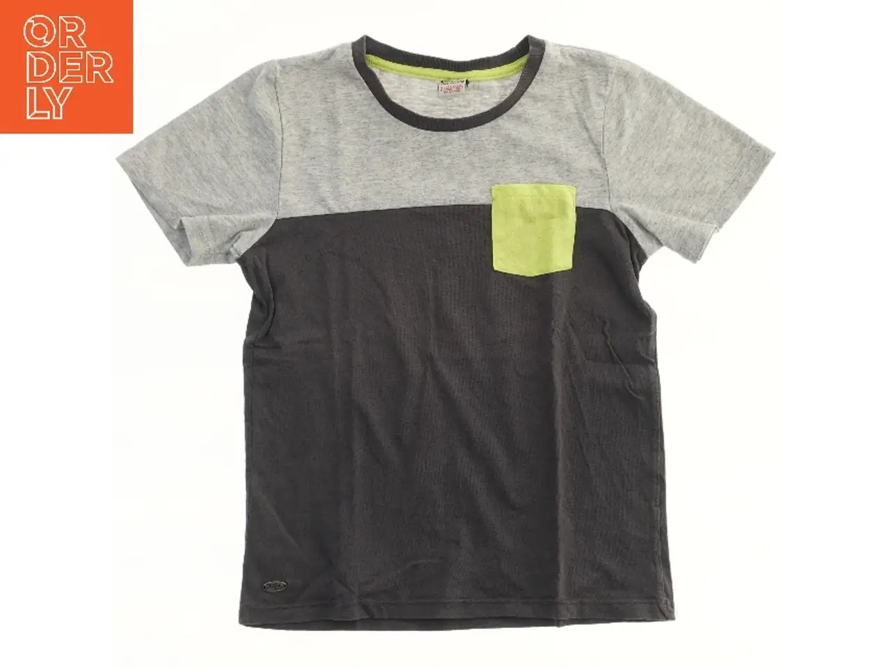 Billede 1 - T-shirt med farveblok fra LC Waikiki (str. 116)