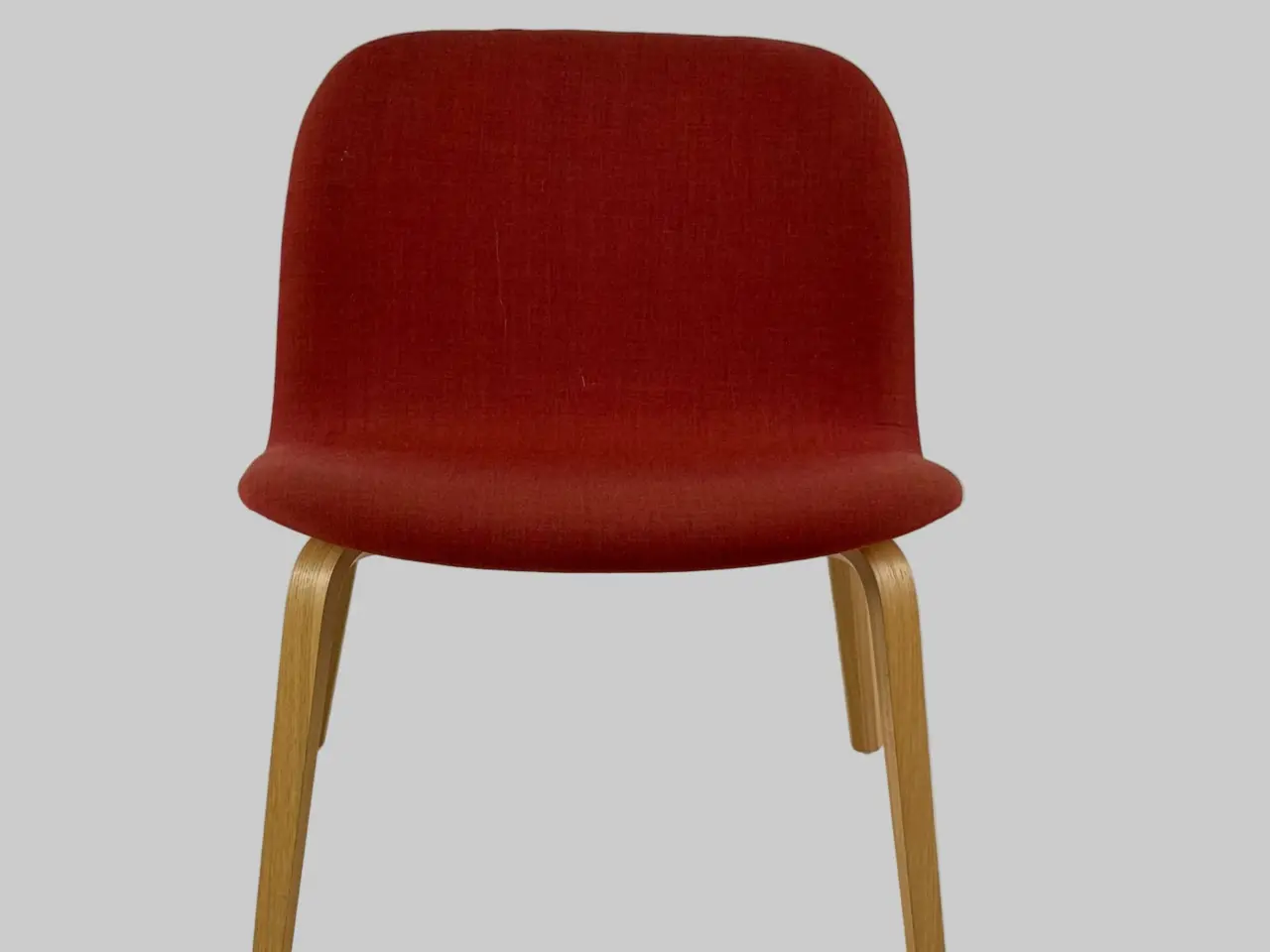 Billede 3 - Muuto Visu Loungestol – Rød/Eg Stel