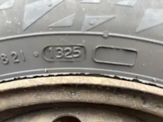 185/65R15 Nokian Snowproof 2 vinterdæk
