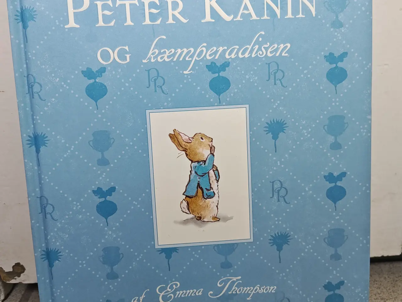 Billede 1 - Peter Kanin og kæmperadisen BOG