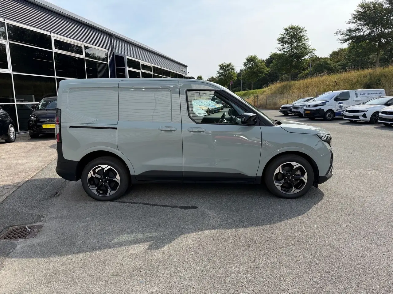 Billede 4 - Ford E-Transit Courier 43 Limited