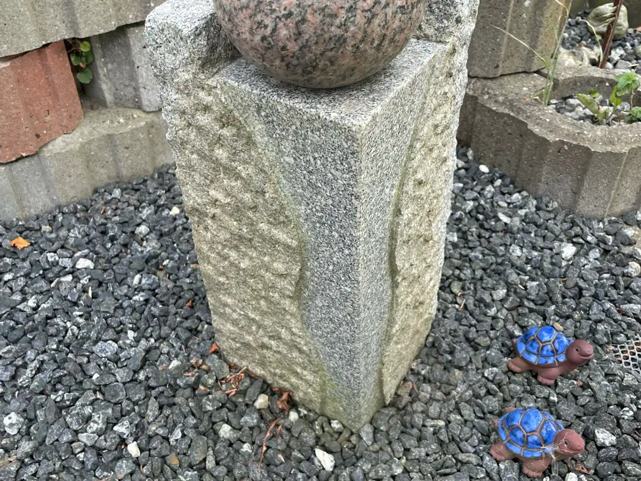 Billede 1 - Springvand med kugle