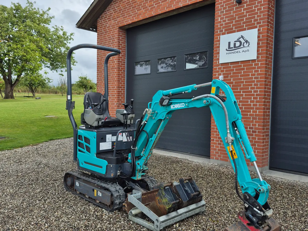 Billede 1 - Kobelco SK10SR-2