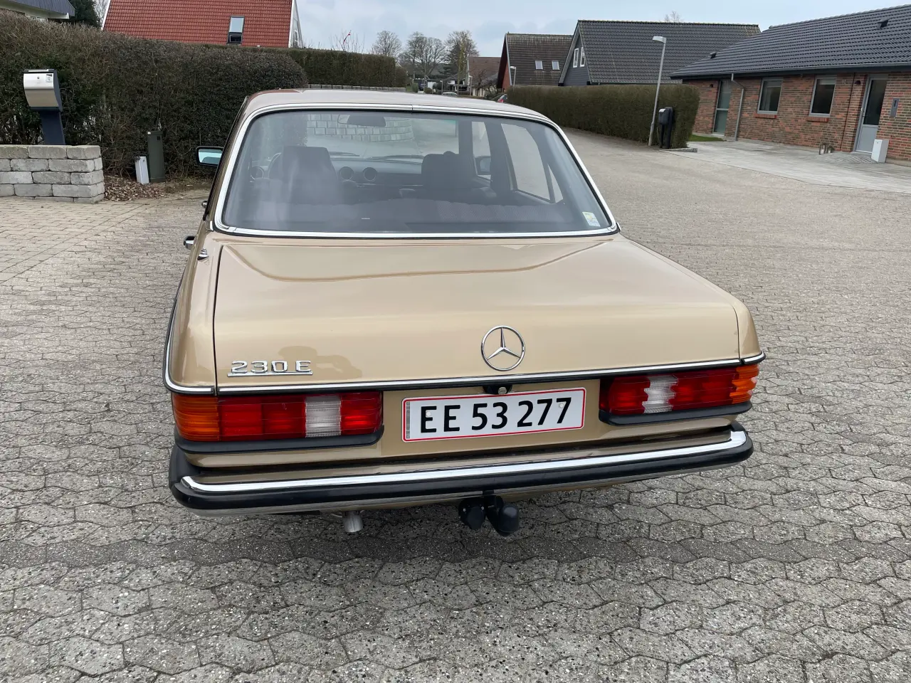Billede 9 - Veteran Mercedes 230 E