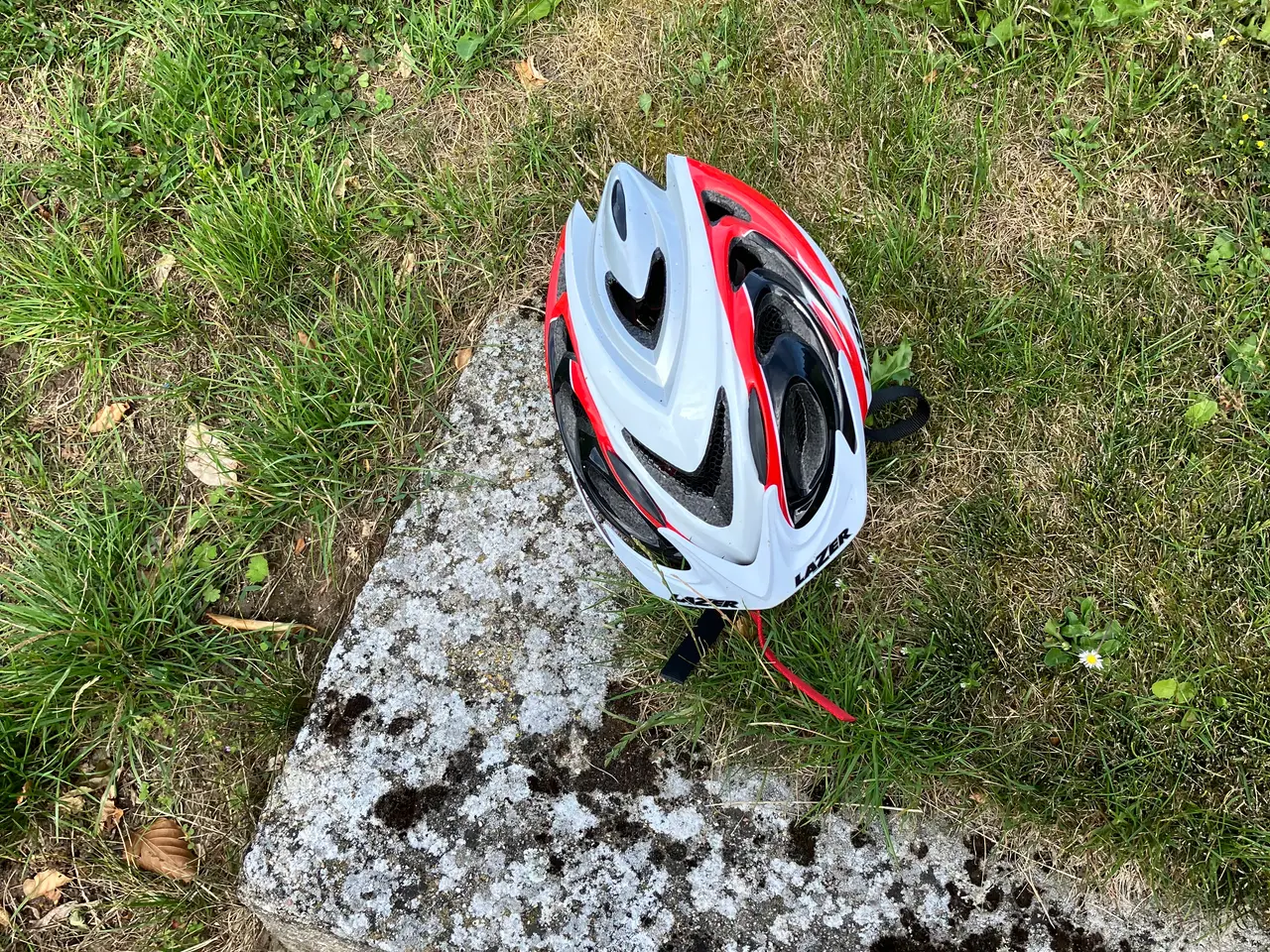Billede 1 - Cykelhjelm til børn