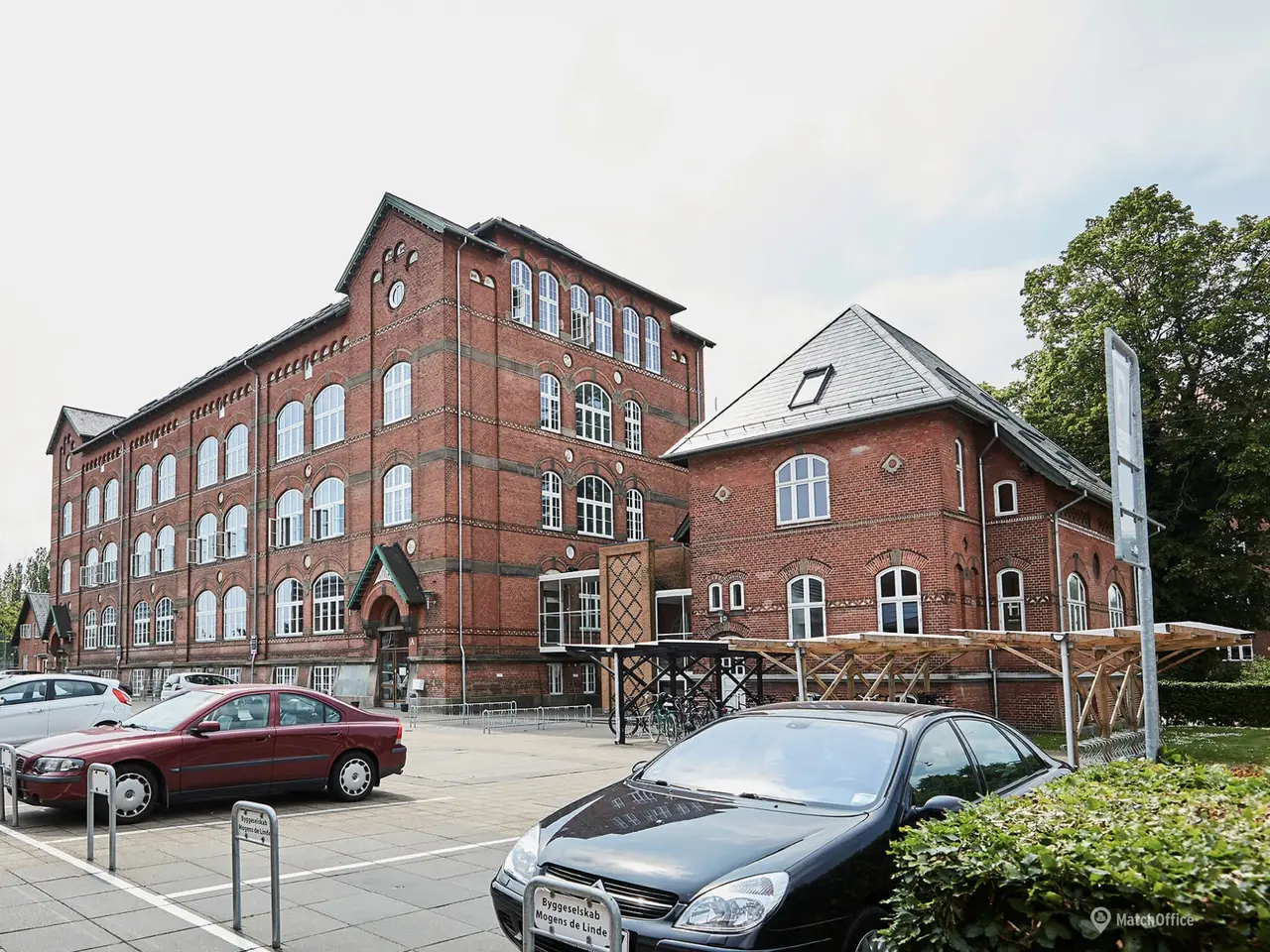 Billede 5 - Lej flere etager i ikonisk byskole i Aarhus