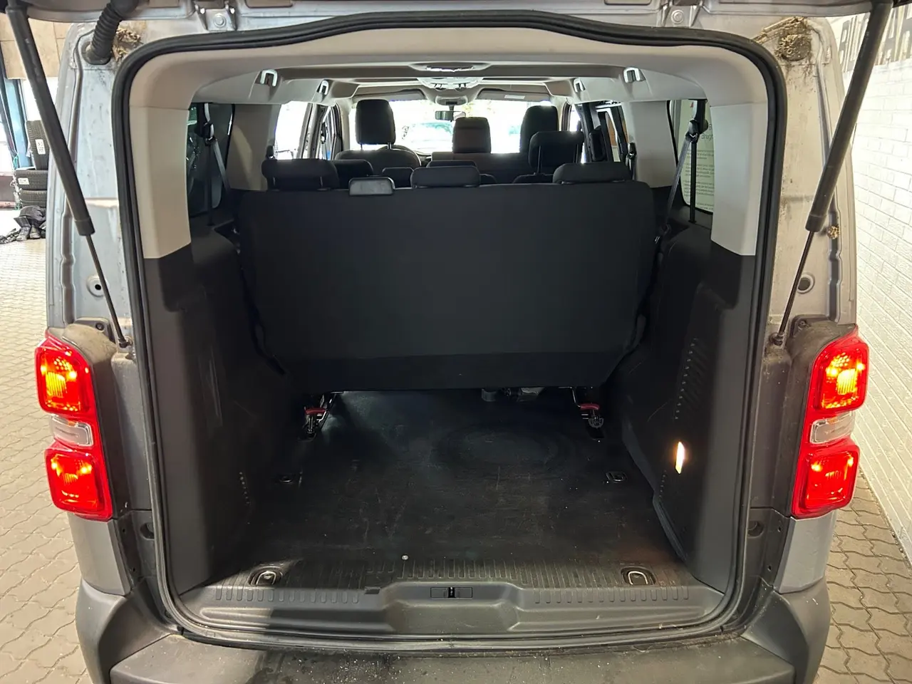 Billede 8 - Citroën ë-SpaceTourer 75 L3 Business