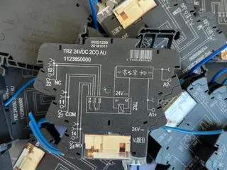 Weidmuller TRZ 24VDC 2CO AU relæ Modules 2CO 8A Of